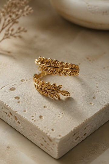 Gold Leaf Laurel Ring